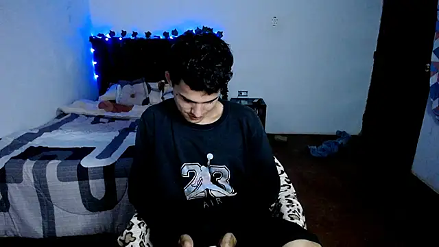 Snapshot of freddy_romas chatting on 23, 9, 2025 freddy romas online show from 23, 9, 2025