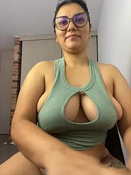 Lili-52 online show from 17, 1, 2025