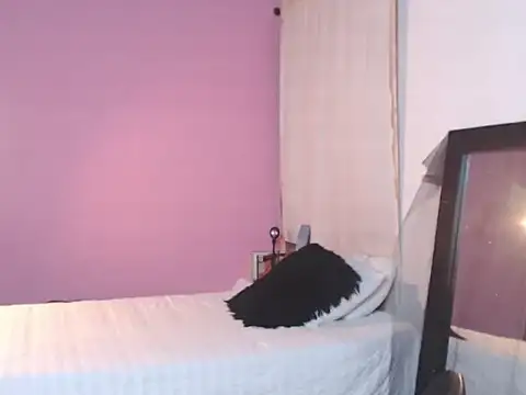 selene gils online show from 10, 1, 2026