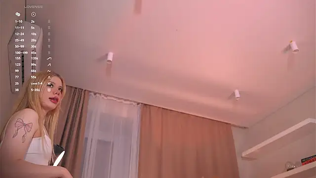 ZaraDudley online show from 4, 11, 2025