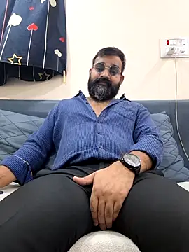 Fun Guuy online show from 3, 4, 2026