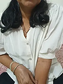 Snapshot of Saroj-Shah chatting on 27, 6, 2026 Saroj-Shah online show from 27, 6, 2026