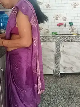 Snapshot of Saroj-Shah chatting on 31, 7, 2026 Saroj-Shah online show from 31, 7, 2026