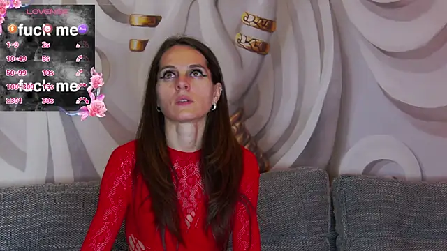 hailey peach online show from 17, 10, 2025