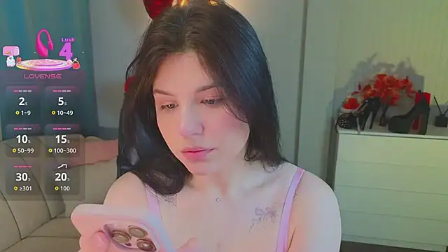 Jenna Adams  online show from 30, 3, 2026