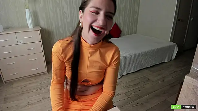 helentasty online show from 7, 5, 2026