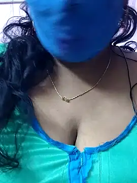 mallu-sumi online show from 23, 11, 2025