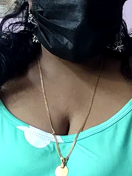 mallu-sumi online show from 18, 3, 2026