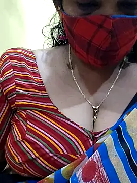 Snapshot of mallu-sumi chatting on 10, 3, 2025 mallu-sumi online show from 10, 3, 2025