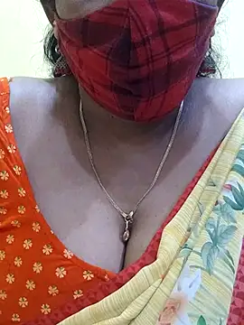 Snapshot of mallu-sumi chatting on 7, 3, 2025 mallu-sumi online show from 7, 3, 2025