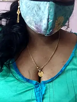 mallu-sumi online show from 9, 7, 2026