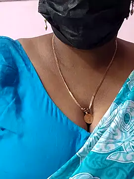 mallu-sumi online show from 28, 4, 2026