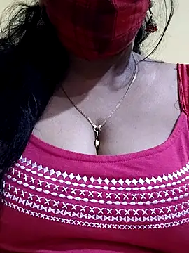 Snapshot of mallu-sumi chatting on 14, 3, 2025 mallu-sumi online show from 14, 3, 2025