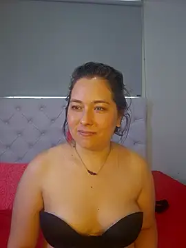 May Carlier online show from 19, 2, 2026