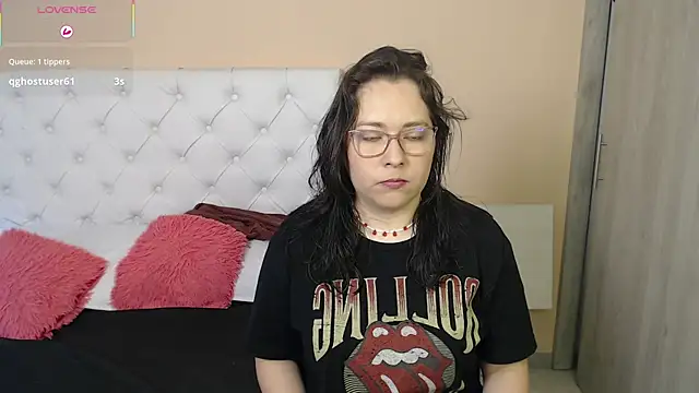 May Carlier online show from 8, 1, 2026