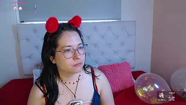 May Carlier online show from 15, 2, 2026