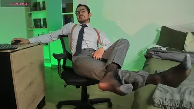 pablo-rincon95 online show from 13, 2, 2026