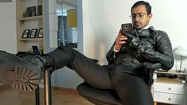 Snapshot of pablo-rincon95 chatting on 13, 6, 2026 pablo-rincon95 online show from 13, 6, 2026