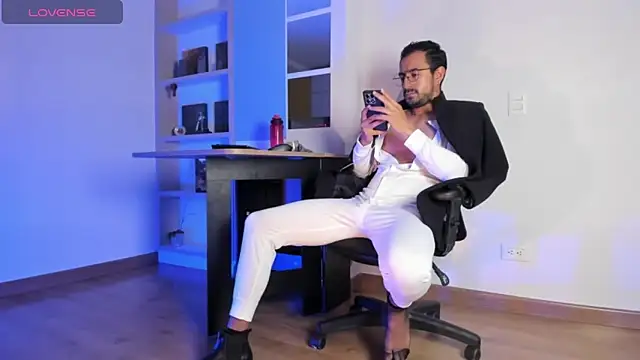 pablo-rincon95 online show from 20, 12, 2025