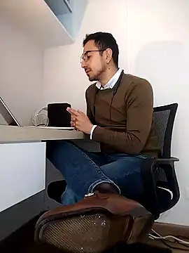 pablo-rincon95 online show from 15, 2, 2025