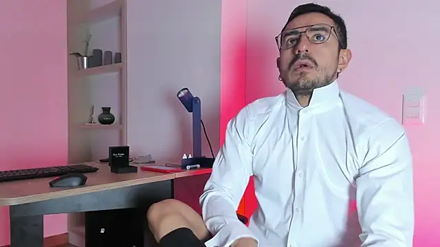 pablo-rincon95 online show from 12, 2, 2025