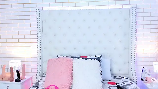 Krystal cambell1 online show from 24, 2, 2026