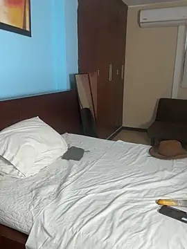 LiamEvans 0 online show from 30, 1, 2025