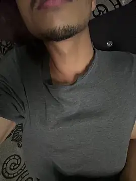 Snapshot of Privateseducer chatting on 4, 10, 2025 Privateseducer online show from 4, 10, 2025