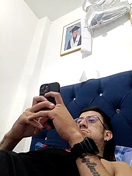 Snapshot of stivevv chatting on 6, 3, 2026 stivevv online show from 6, 3, 2026