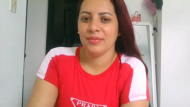 Snapshot of Anne_kis chatting on 3, 10, 2025 Anne kis online show from 3, 10, 2025