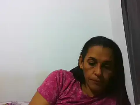 latinbrunettet online show from 3, 3, 2025