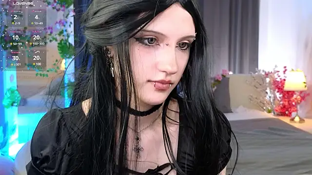 dark vamp  online show from 4, 3, 2025