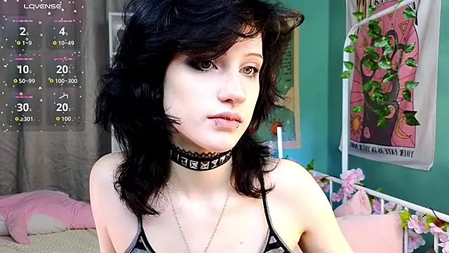 dark vamp  online show from 14, 10, 2025