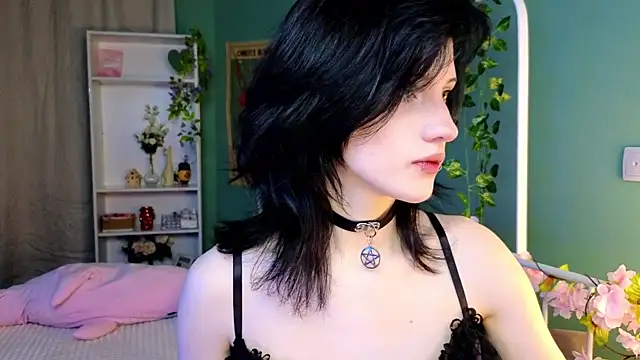 dark vamp  online show from 6, 11, 2025