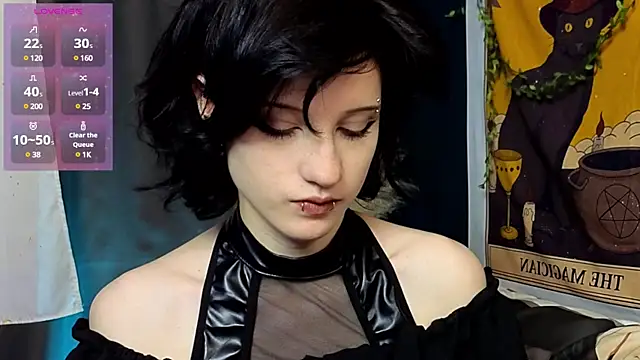 dark vamp  online show from 17, 1, 2025