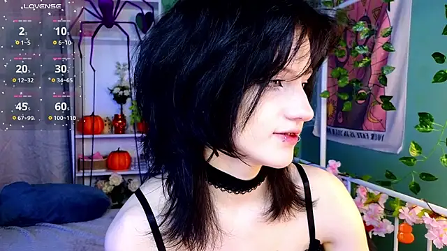 dark vamp  online show from 29, 10, 2025