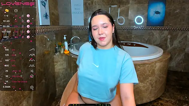 Snapshot of Mira_Karter chatting on 22, 3, 2025 Mira Karter online show from 22, 3, 2025
