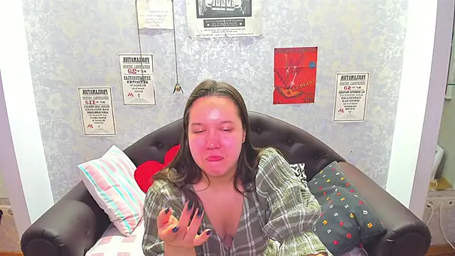 Snapshot of Mira_Karter chatting on 28, 1, 2025 Mira Karter online show from 28, 1, 2025