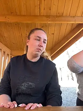 Joannakiss online show from 12, 3, 2025