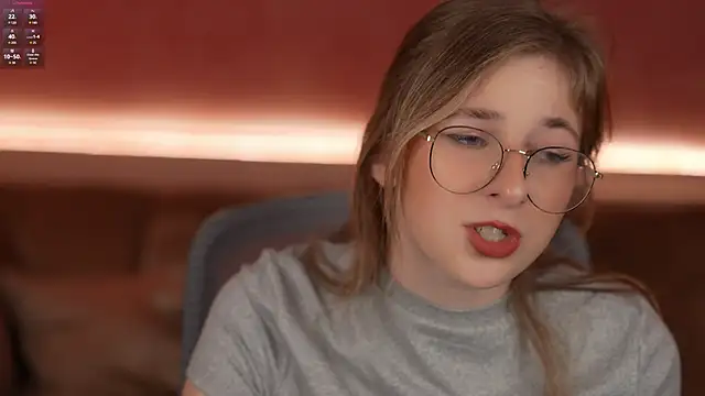 Snapshot of Inessa_Song chatting on 13, 2, 2025 Inessa Song online show from 13, 2, 2025