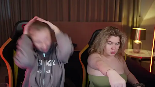 Snapshot of Inessa_Song chatting on 1, 3, 2025 Inessa Song online show from 1, 3, 2025