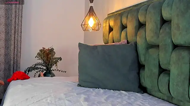 angelswets online show from 23, 10, 2025