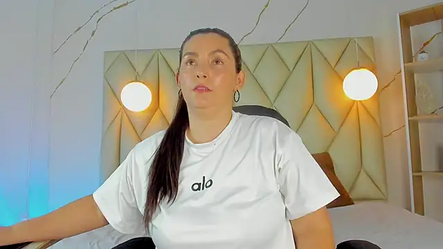 angelswets online show from 11, 11, 2025