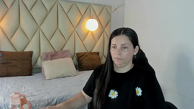 angelswets online show from 18, 7, 2026