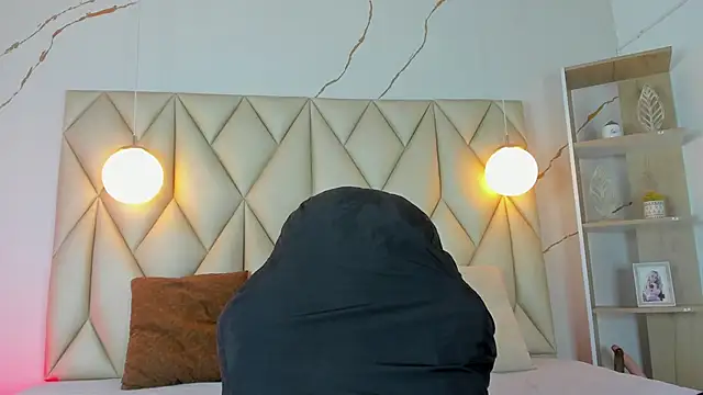 angelswets online show from 6, 11, 2025