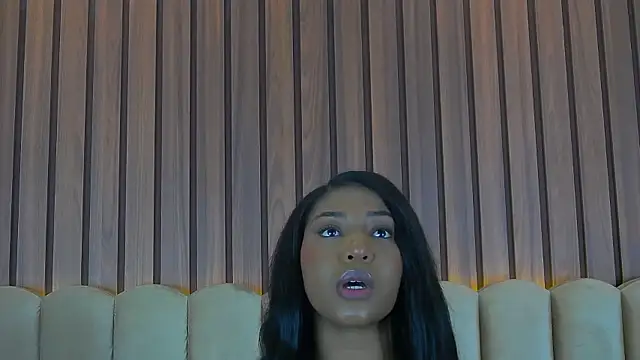 Snapshot of VanessaGlenn chatting on 14, 3, 2025 VanessaGlenn online show from 14, 3, 2025