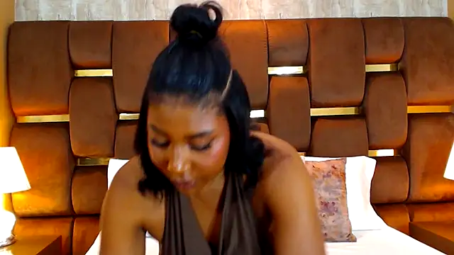 Snapshot of VanessaGlenn chatting on 24, 9, 2025 VanessaGlenn online show from 24, 9, 2025
