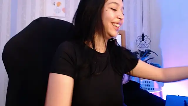 pettit courtny online show from 11, 11, 2025