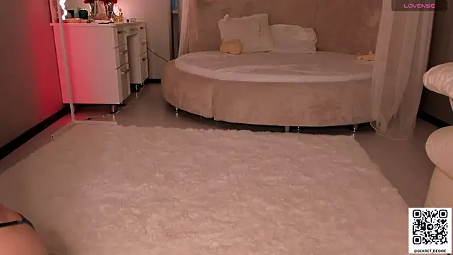 Snapshot of sincere_shyness chatting on 16, 10, 2025 sincere shyness online show from 16, 10, 2025