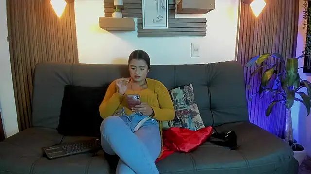 karla 999 online show from 4, 10, 2025